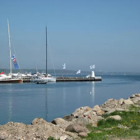 Kobmandsgardens Kerteminde מלון Dalby